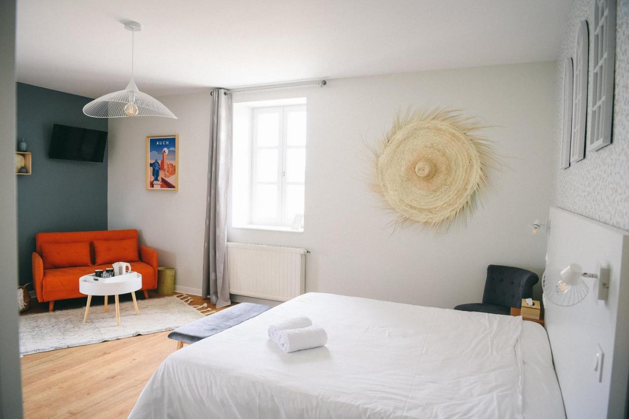 Chambre D'Hotes Domaine Le Castagne Auch Ngoại thất bức ảnh