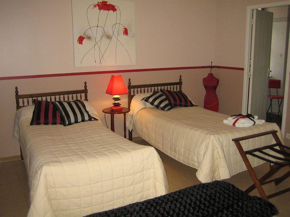 Chambre D'Hotes Domaine Le Castagne Auch Ngoại thất bức ảnh